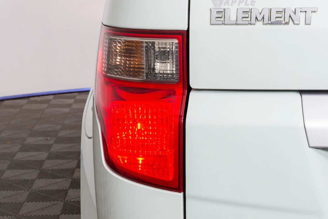2010 Honda Element - Image 17 of 31