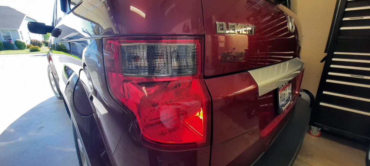 2010 Honda Element - Image 29 of 31