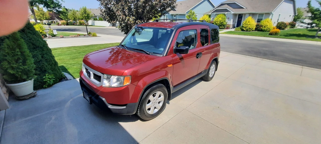 2010 Honda Element - Image 5 of 31