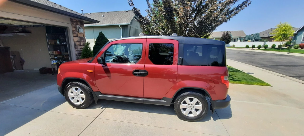 2010 Honda Element - Image 6 of 31