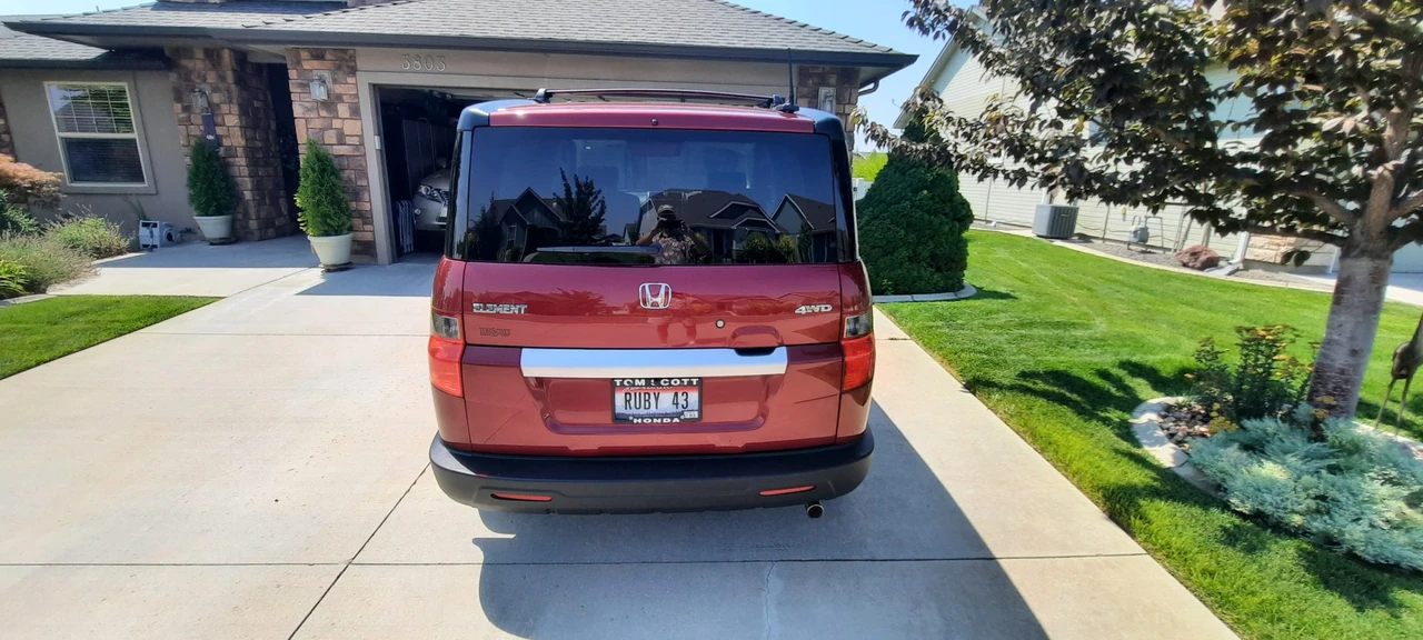 2010 Honda Element - Image 8 of 31