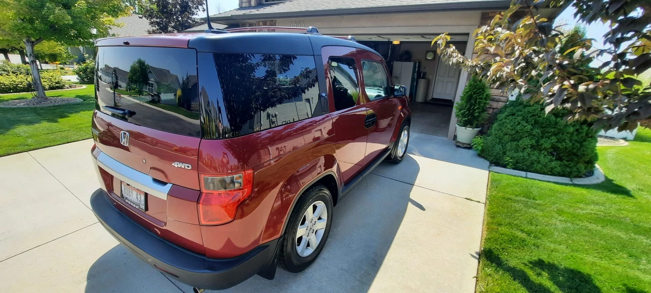 2010 Honda Element - Image 9 of 31