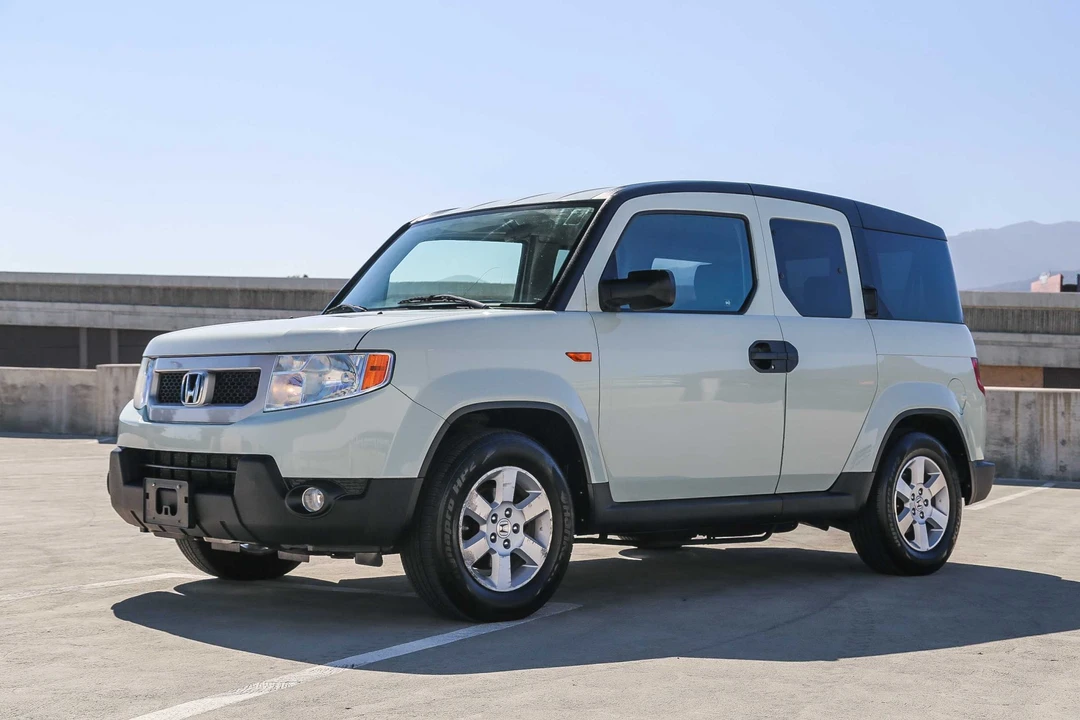 2010 Honda Element - Image 8 of 31