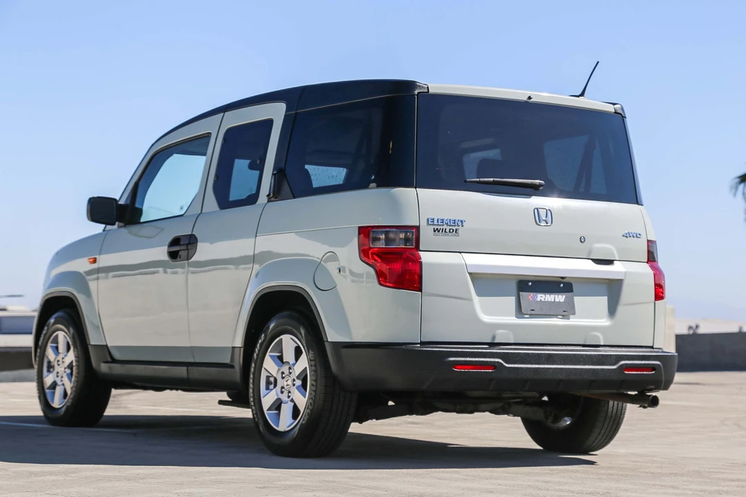 2010 Honda Element - Image 14 of 31