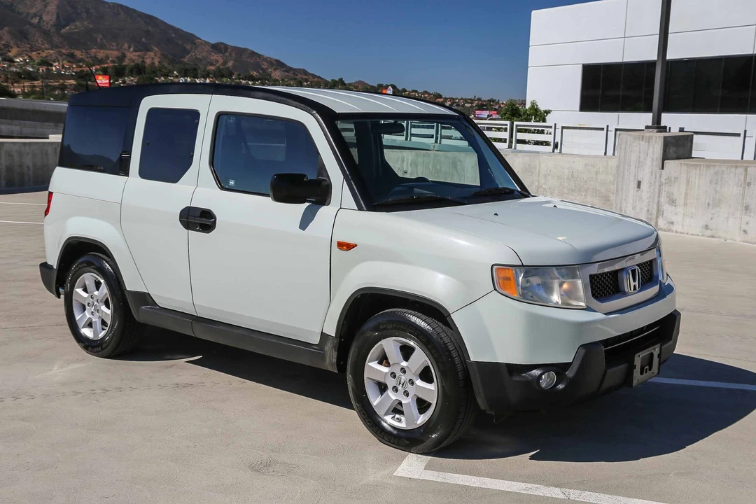 2010 Honda Element - Image 25 of 31