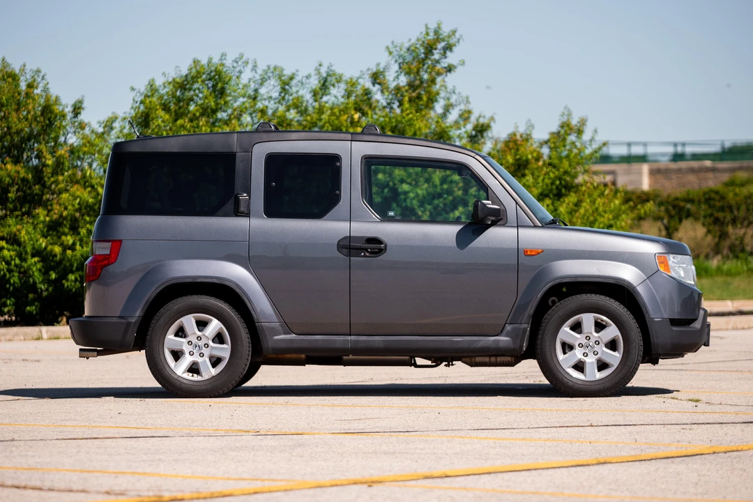 2010 Honda Element - Image 10 of 31