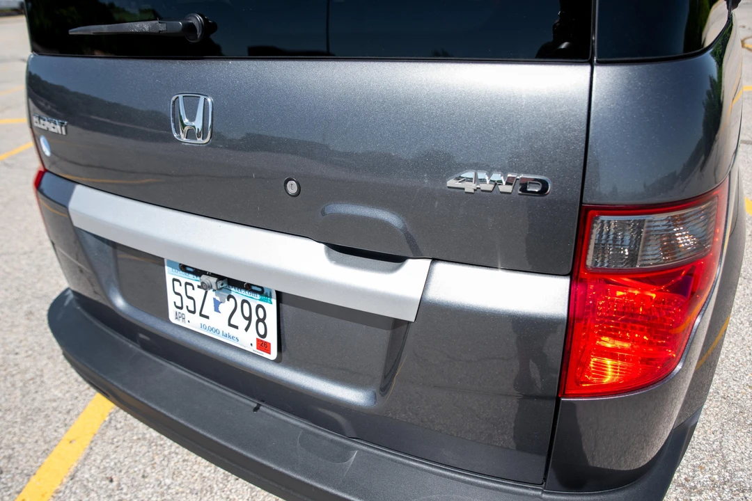 2010 Honda Element - Image 17 of 31