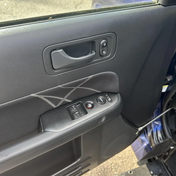 2010 Honda Element - Image 17 of 31