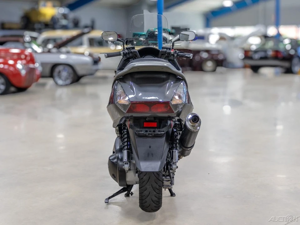 2010 Honda Mopeds - Image 6 of 24