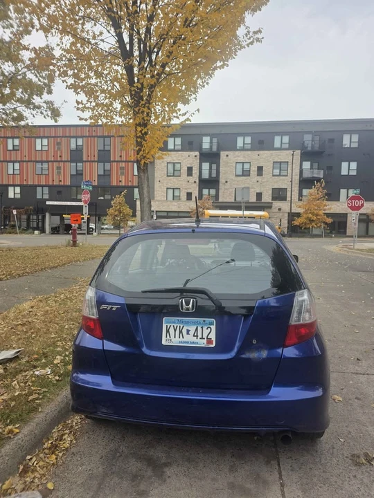 2010 Honda Fit - Image 3 of 6