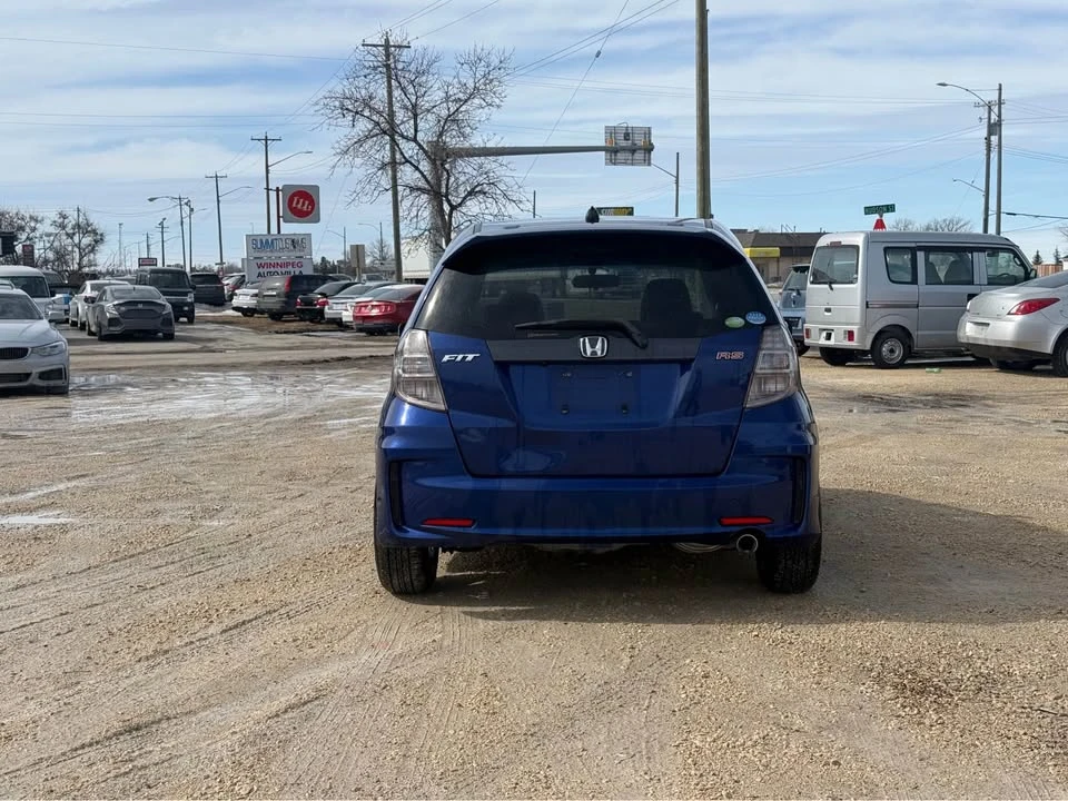 2010 Honda Fit - Image 8 of 17