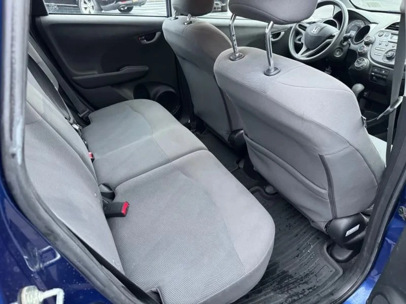 2010 Honda Fit - Image 7 of 11