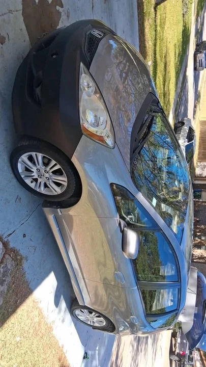 2010 Honda Fit - Image 7 of 9