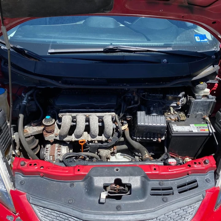 2010 Honda Fit - Image 5 of 14