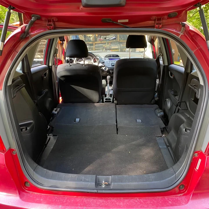 2010 Honda Fit - Image 7 of 14