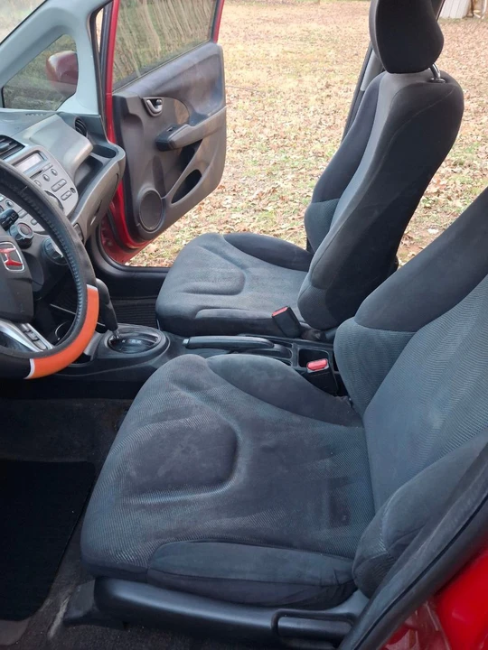2010 Honda Fit - Image 12 of 12