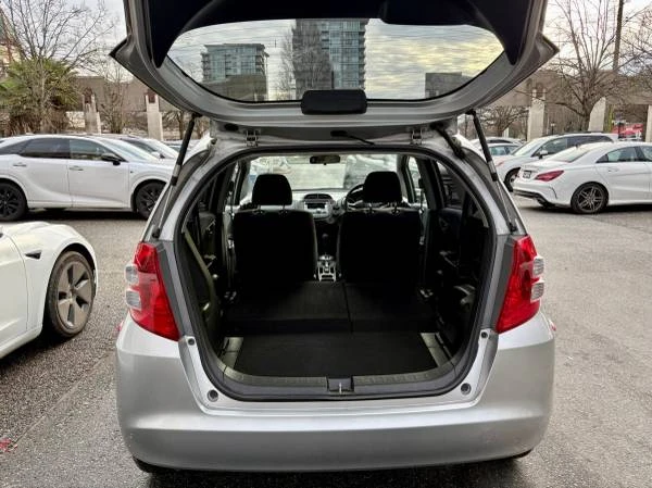 2010 Honda Fit - Image 17 of 17