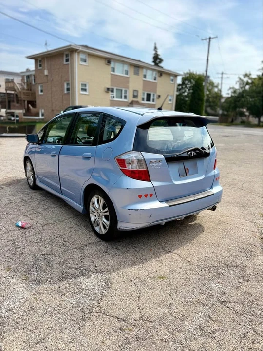 2010 Honda Fit - Image 6 of 12