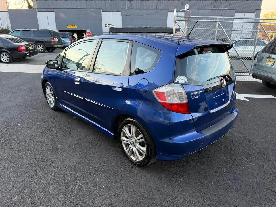 2010 Honda Fit - Image 4 of 14