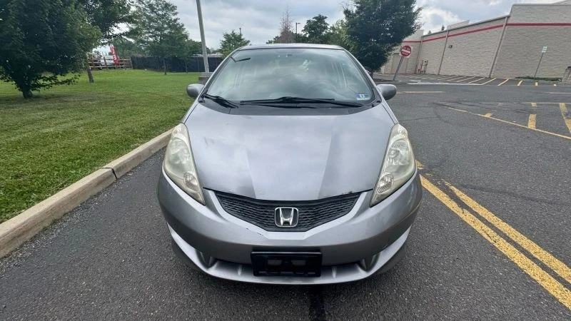 2010 Honda Fit - Image 2 of 12