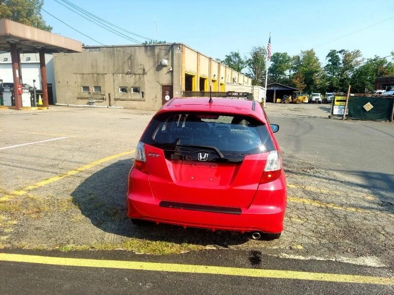 2010 Honda Fit - Image 4 of 12