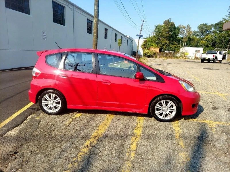 2010 Honda Fit - Image 2 of 12