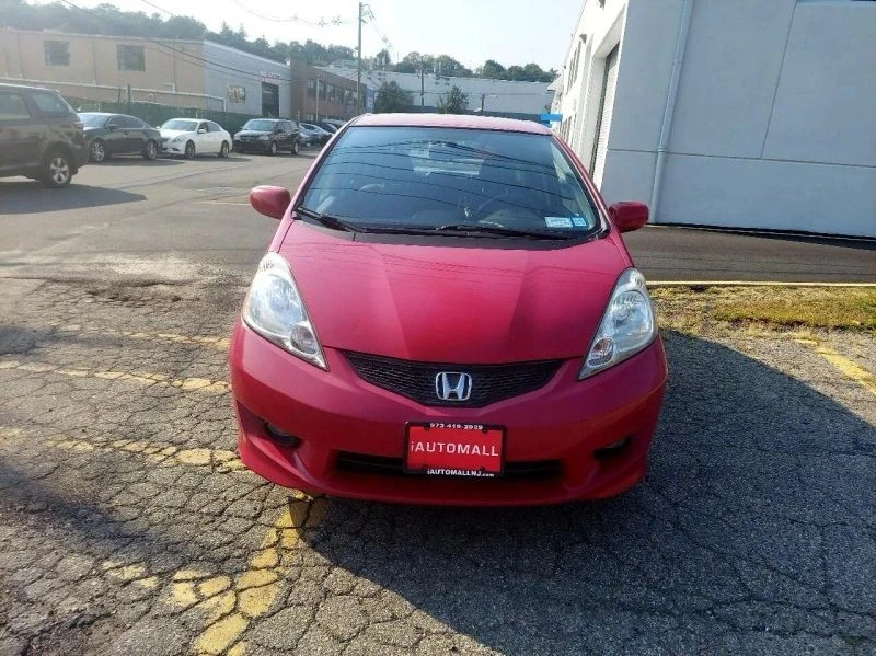 2010 Honda Fit - Image 8 of 12