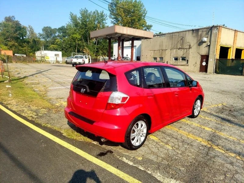 2010 Honda Fit - Image 3 of 12