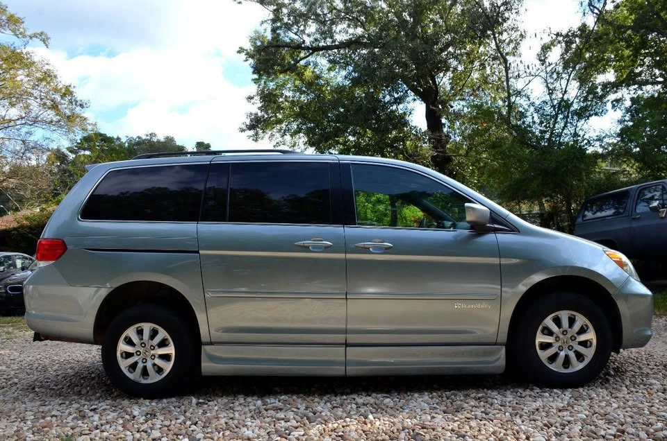 2010 Honda Odyssey - Image 5 of 20