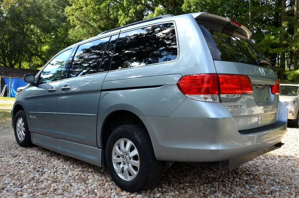 2010 Honda Odyssey - Image 7 of 20