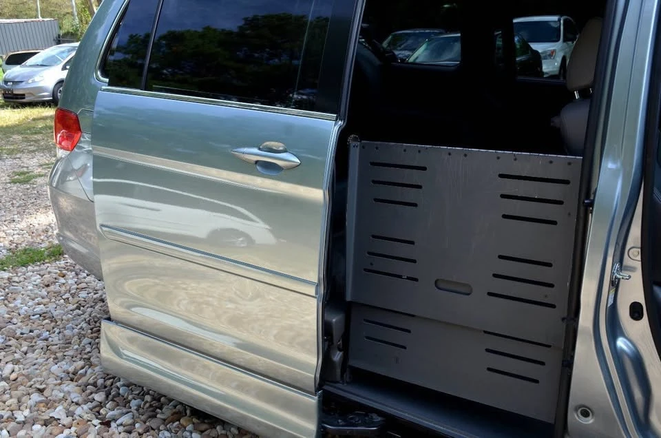 2010 Honda Odyssey - Image 20 of 20