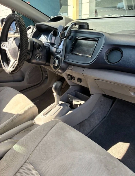 2010 Honda Insight 2nd Gen - Image 13 of 13