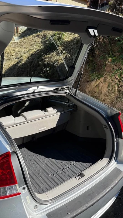 2010 Honda Insight 2nd Gen - Image 6 of 10