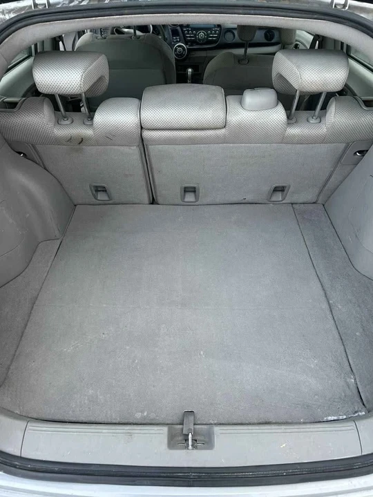 2010 Honda Insight 2nd Gen - Image 7 of 10