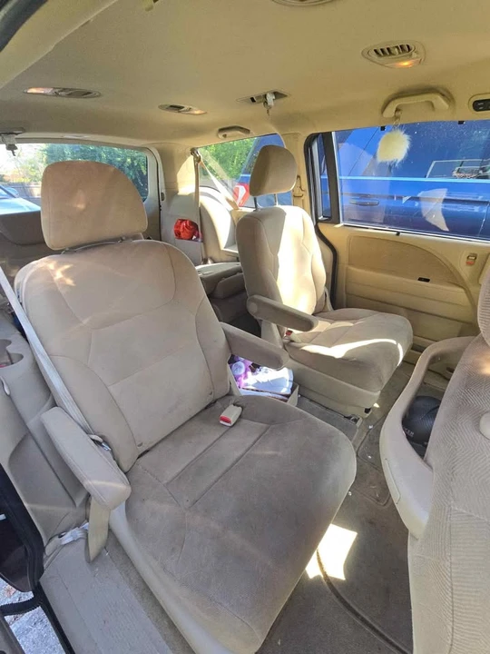 2010 Honda Odyssey - Image 5 of 7