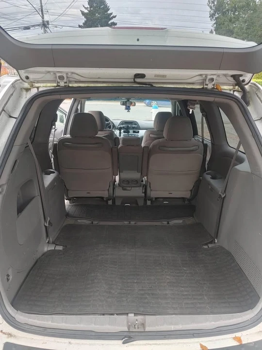 2010 Honda Odyssey - Image 5 of 7