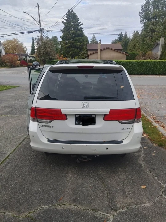 2010 Honda Odyssey - Image 6 of 7