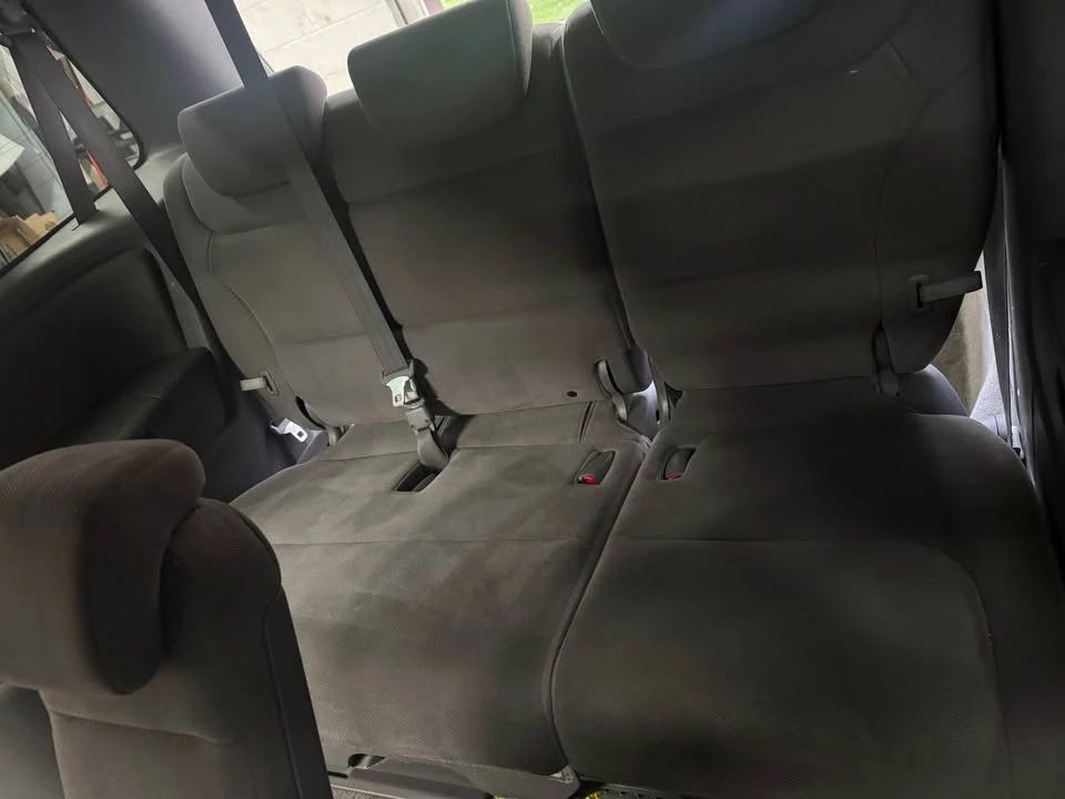 2010 Honda Odyssey - Image 11 of 19