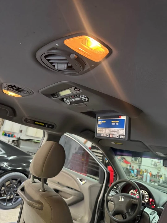 2010 Honda Odyssey - Image 9 of 19