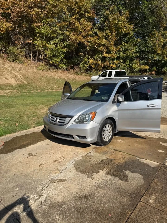 2010 Honda Odyssey - Image 13 of 19