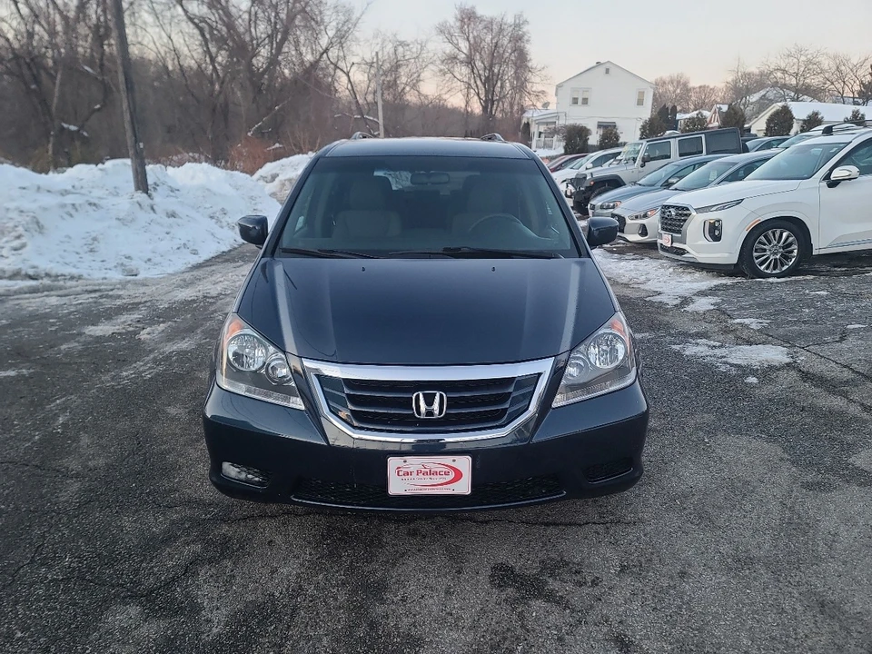 2010 Honda Odyssey - Image 2 of 21