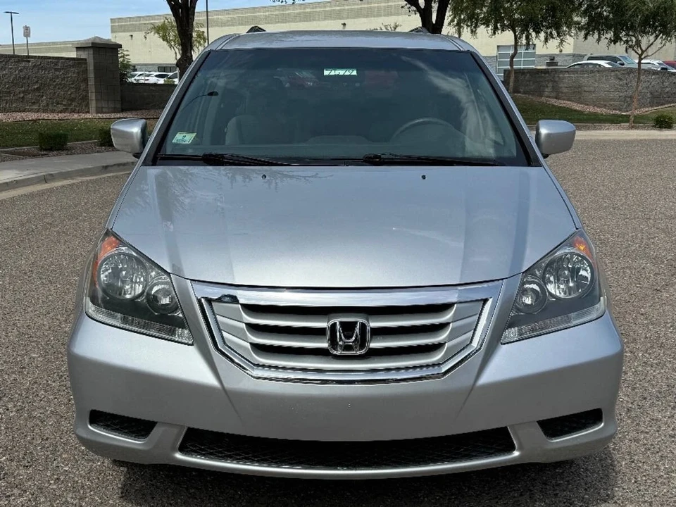 2010 Honda Odyssey - Image 10 of 15