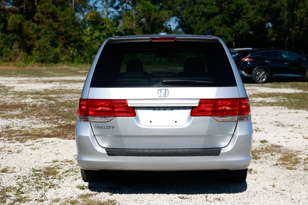 2010 Honda Odyssey - Image 9 of 12