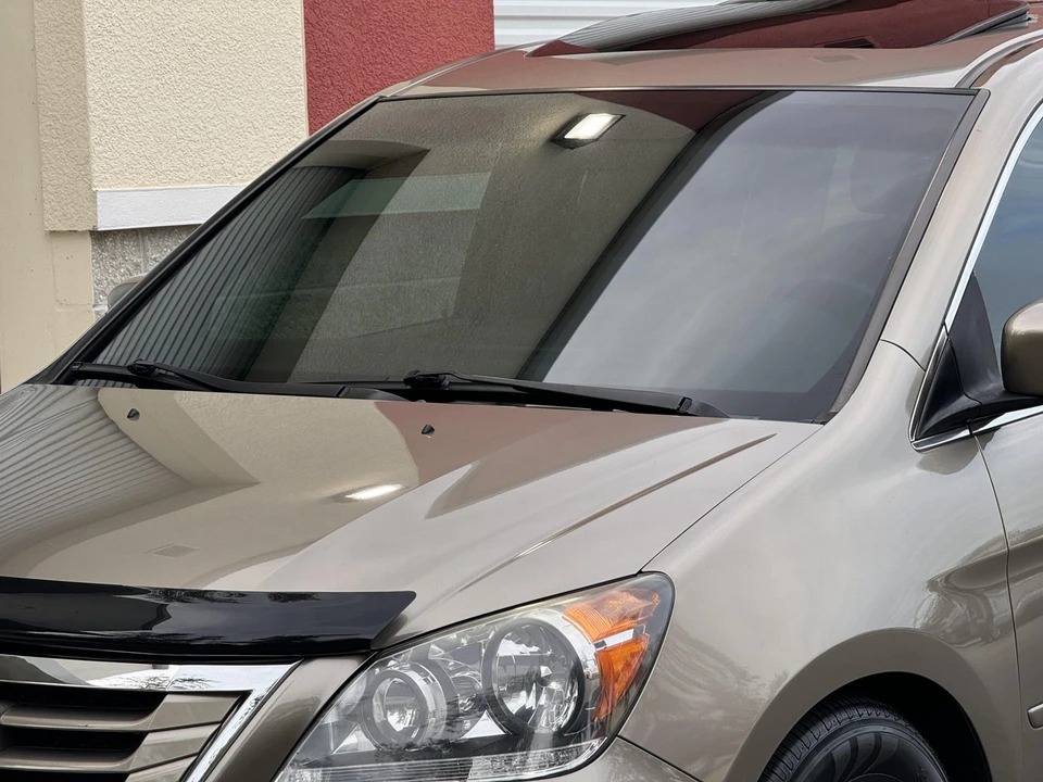 2010 Honda Odyssey - Image 25 of 31
