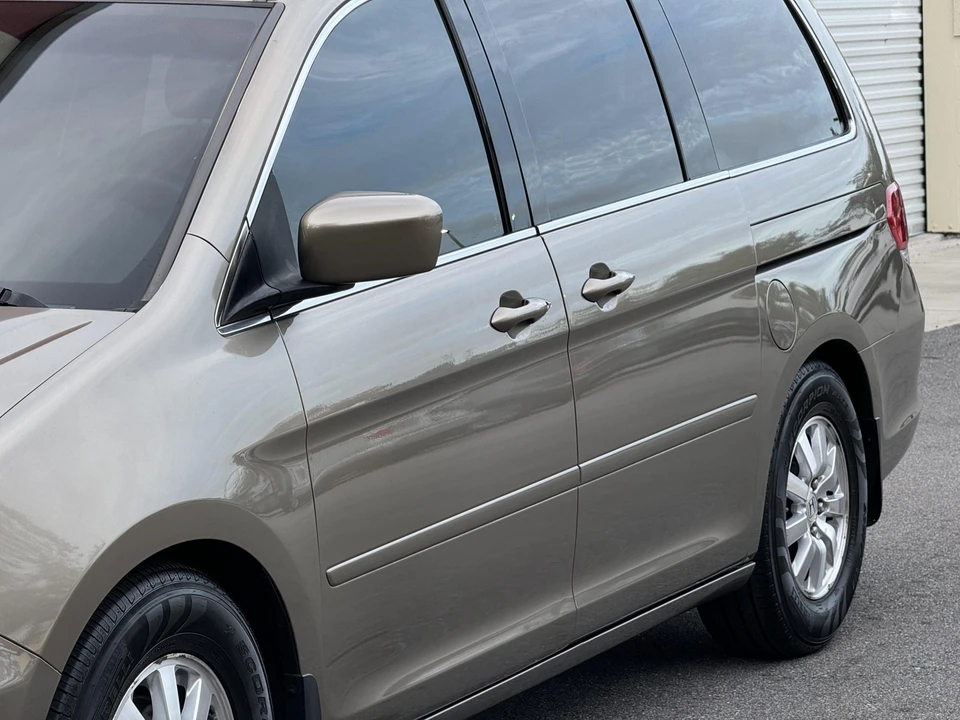 2010 Honda Odyssey - Image 27 of 31