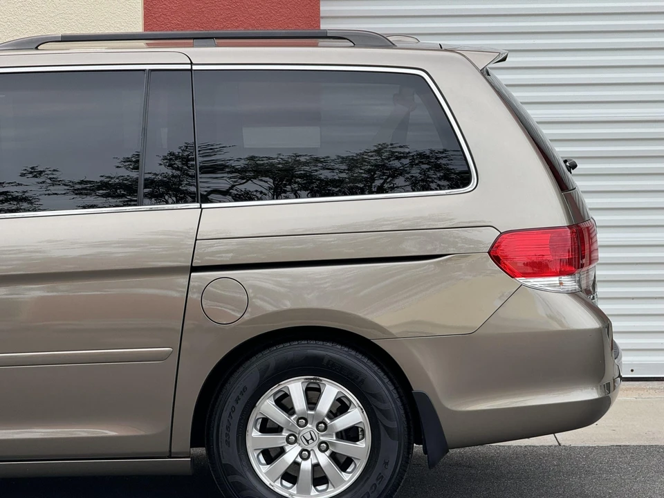 2010 Honda Odyssey - Image 31 of 31