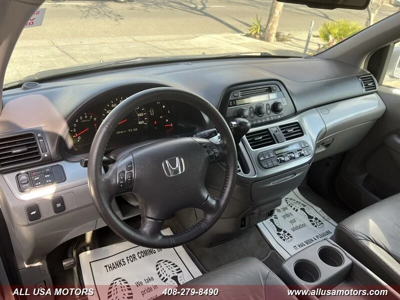 2010 Honda Odyssey - Image 14 of 21