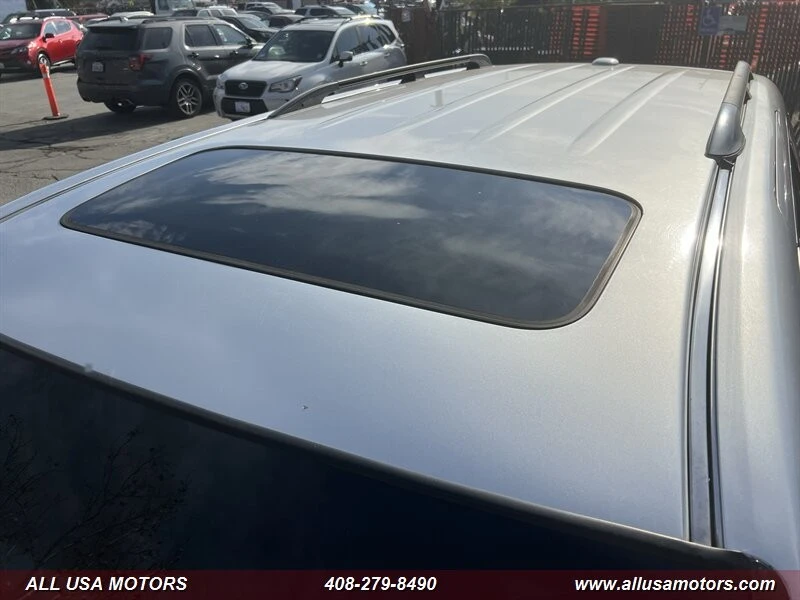 2010 Honda Odyssey - Image 10 of 21
