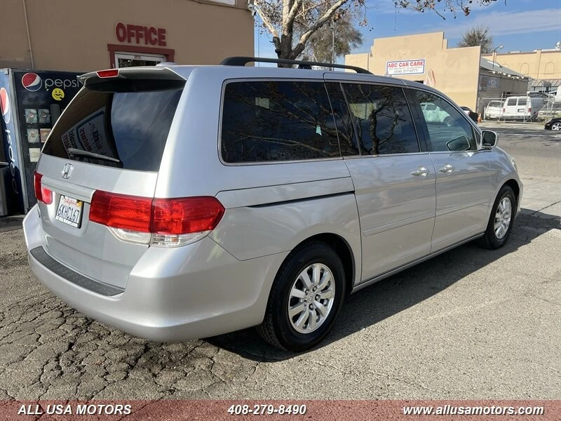 2010 Honda Odyssey - Image 9 of 21