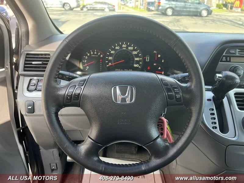2010 Honda Odyssey - Image 15 of 21